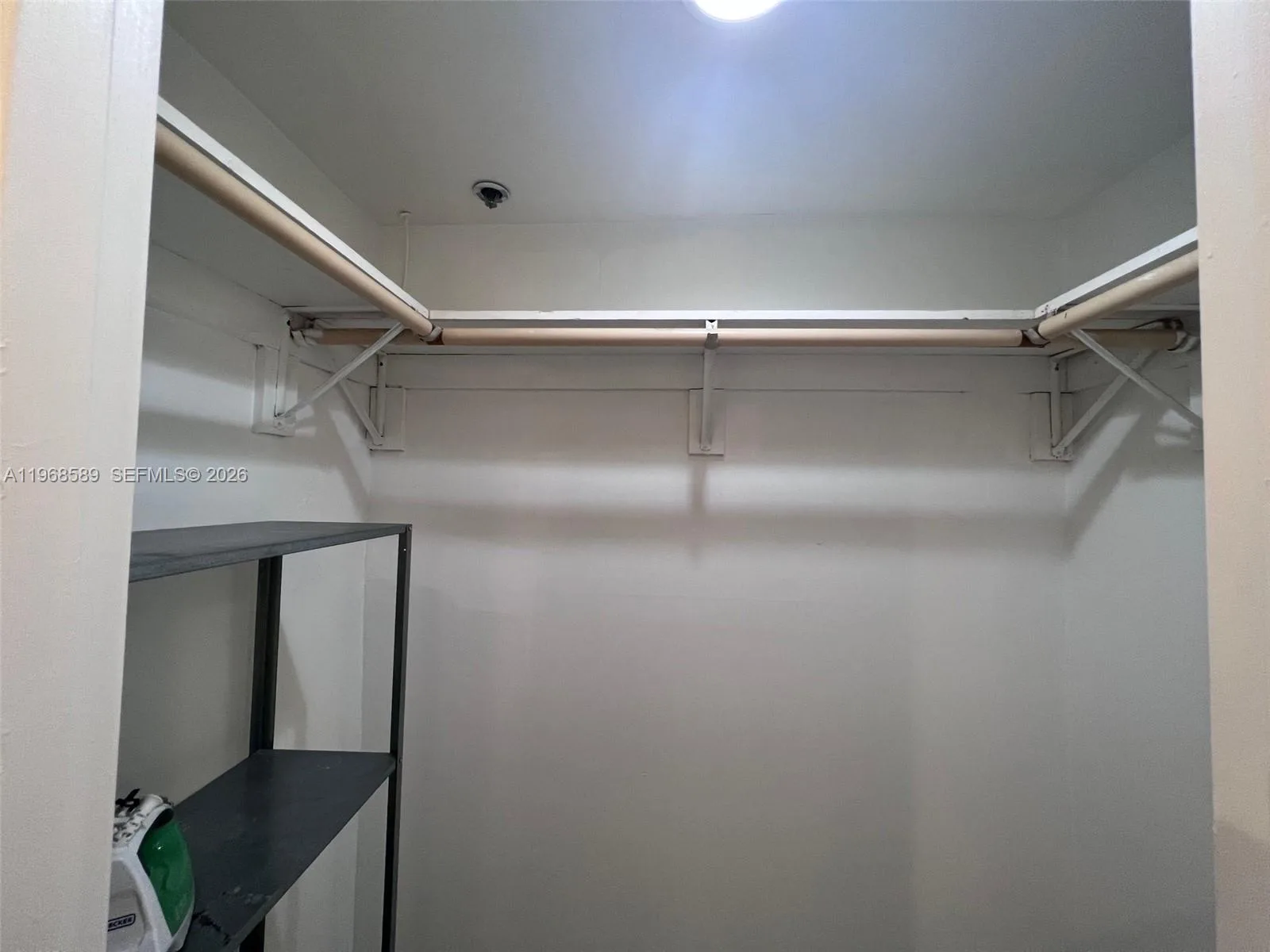 100 Lincoln Rd # 415, Miami Beach, FL 33139 photo 10