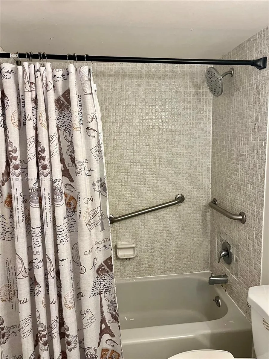 1950 S Ocean Dr # 20A, Hallandale Beach, FL 33009 photo 11
