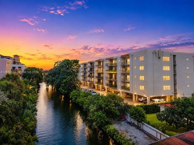 900 SW 84th Ave # 415D, Miami, FL 33144 photo 2