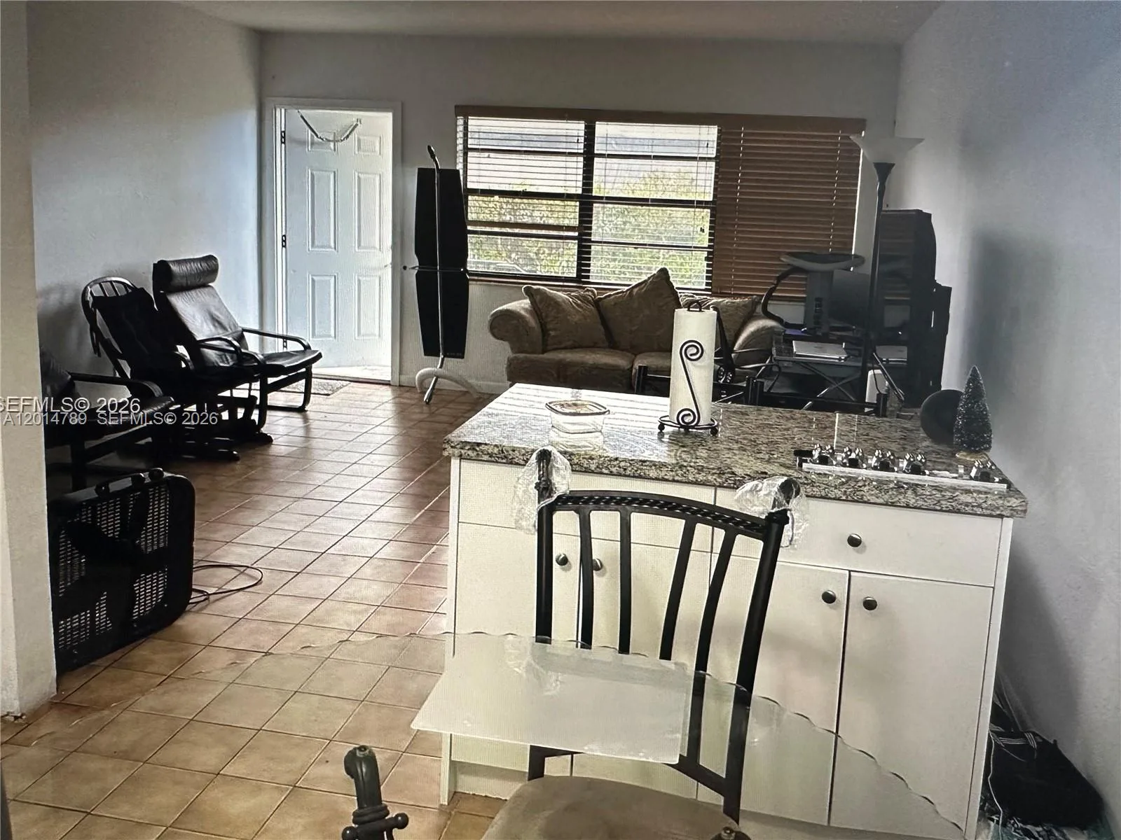7546 NW 2nd Ter, Miami, FL 33126 photo 4