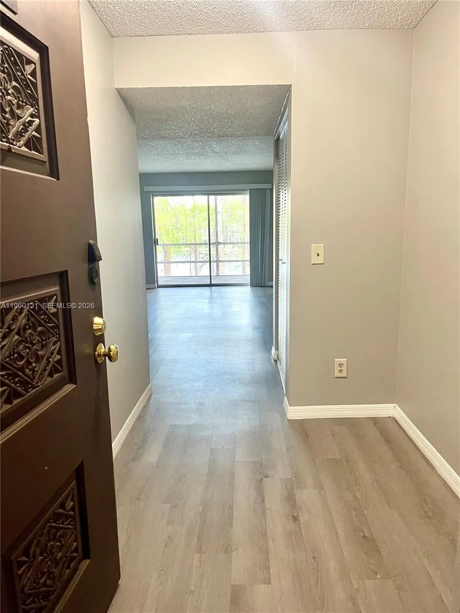4575 S Texas Ave # 307, Orlando, FL 32839 photo 3