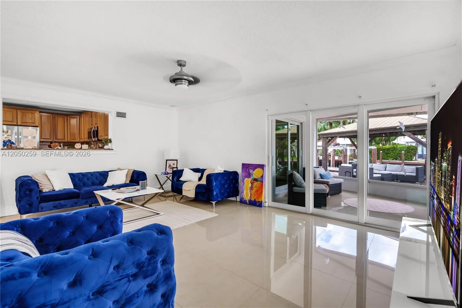 2424 NE 18th Ave, Wilton Manors, FL 33305 photo 12