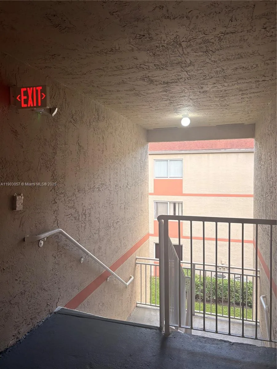 18850 NW 57th Ave # 306, Hialeah, FL 33015 photo 2