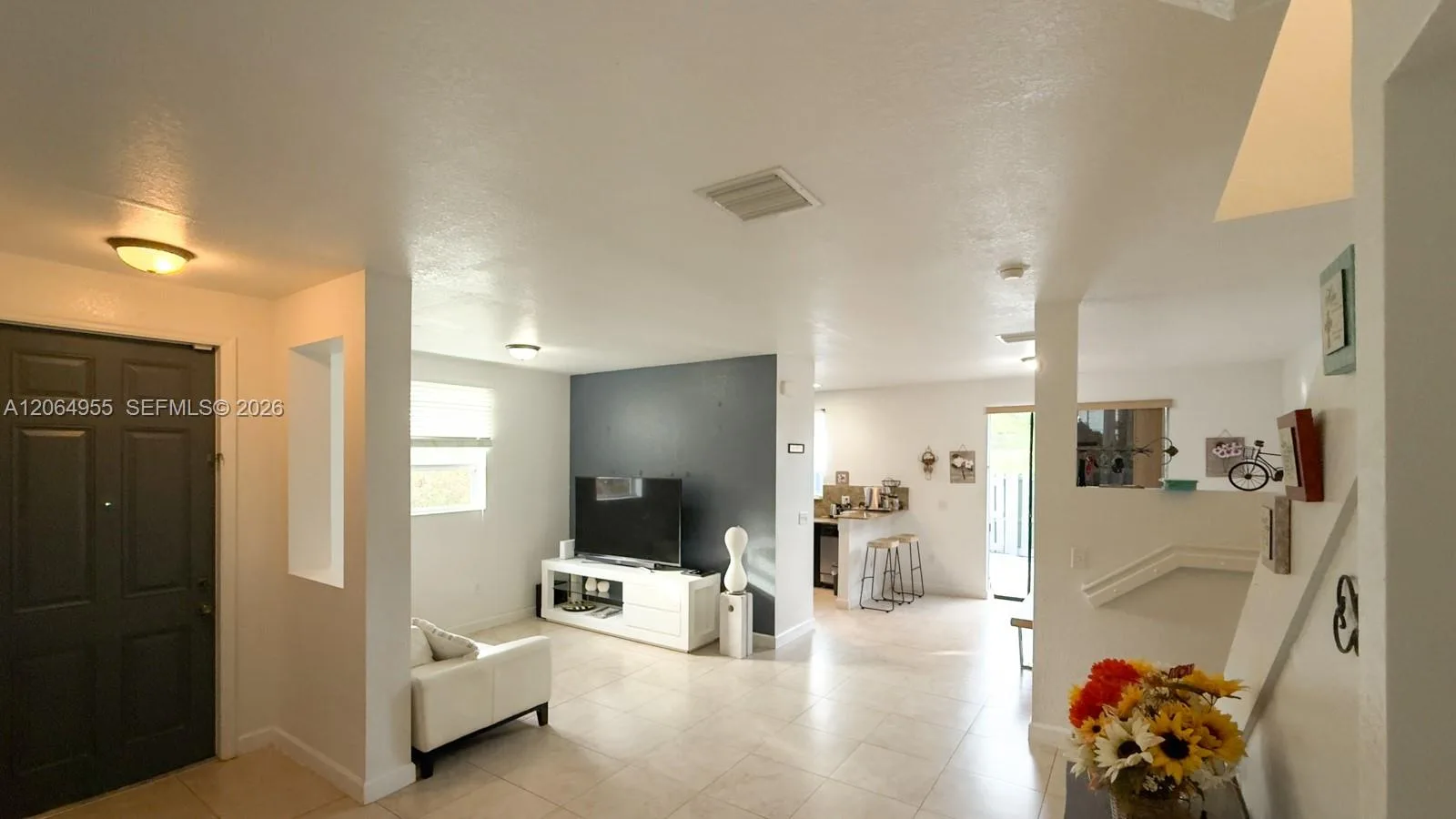 1001 NE 208th St # ., Miami, FL 33179 photo 5