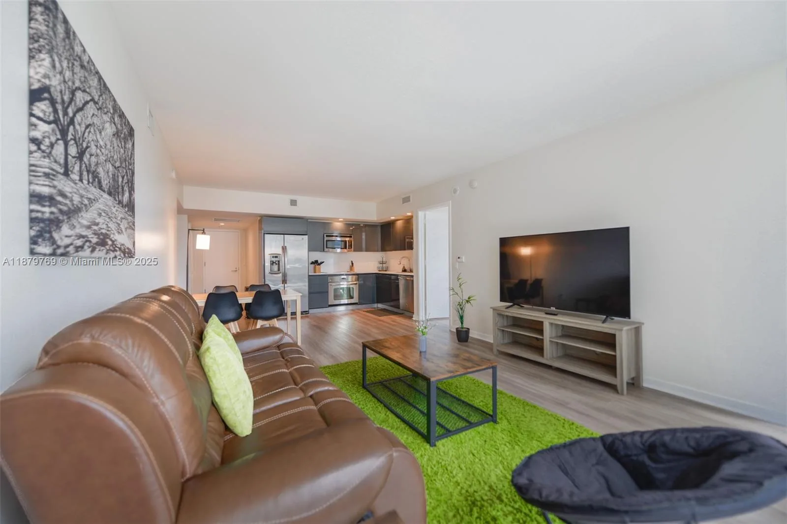 31 SE 6th St # 1807, Miami, FL 33131 photo 7