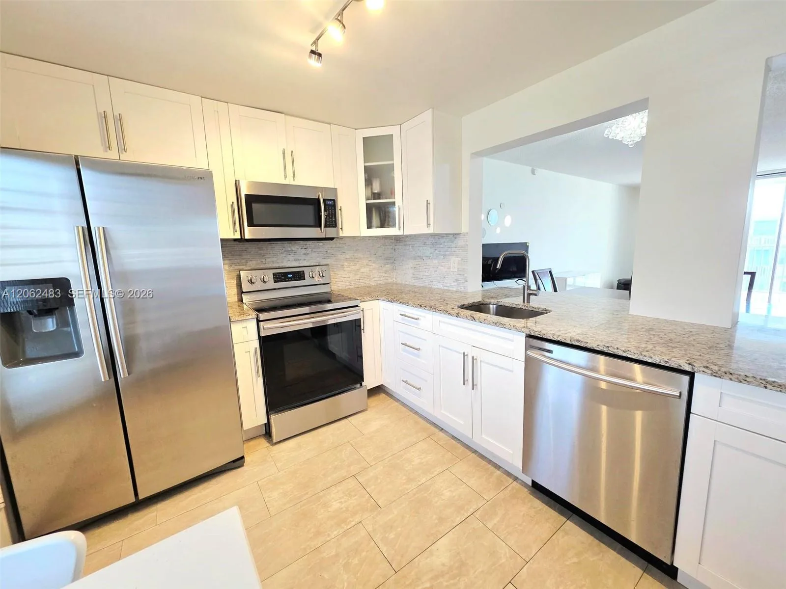 319 NE 14th Ave # 702, Hallandale Beach, FL 33009 photo 7