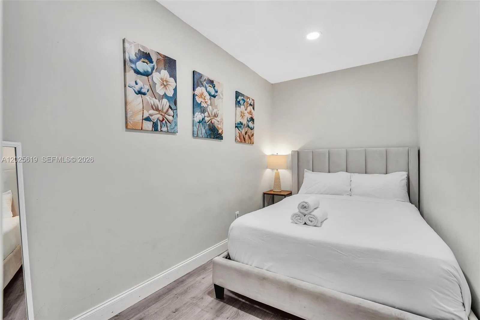 10002 E Bay Harbor Dr # 7, Bay Harbor Islands, FL 33154