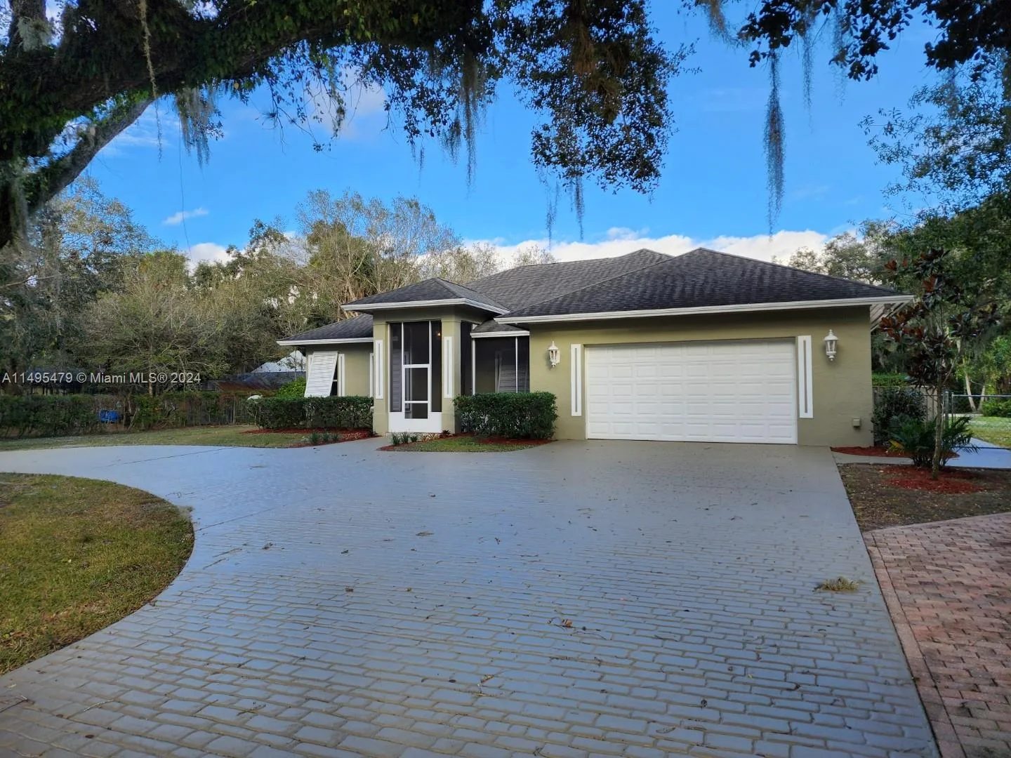 2564 sw 24th ave, Okeechobee, FL 34972 photo 2