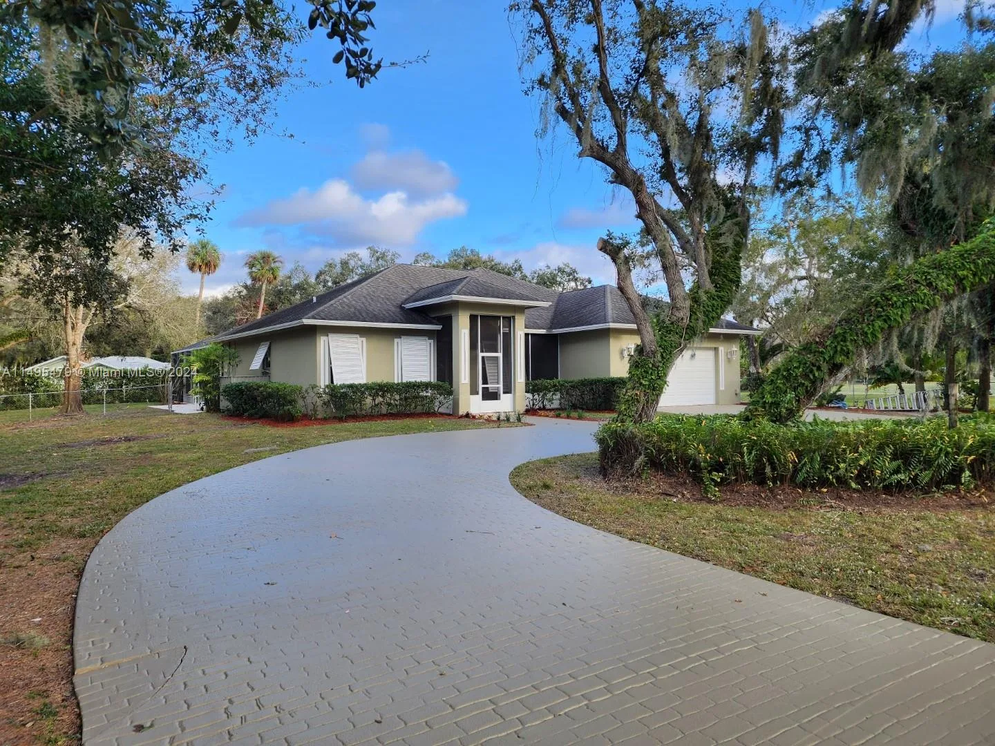 2564 sw 24th ave, Okeechobee, FL 34972 photo 3