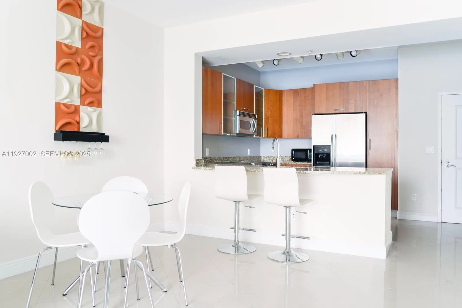 1945 S Ocean Dr # 610, Hallandale Beach, FL 33009 photo 2