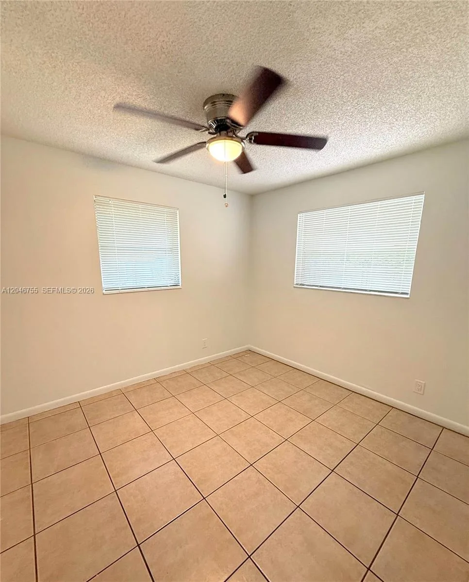 12096 Dolphin Dr, Palm Beach Gardens, FL 33410 photo 10