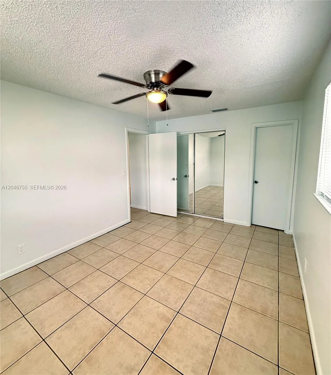 12096 Dolphin Dr, Palm Beach Gardens, FL 33410 photo 7