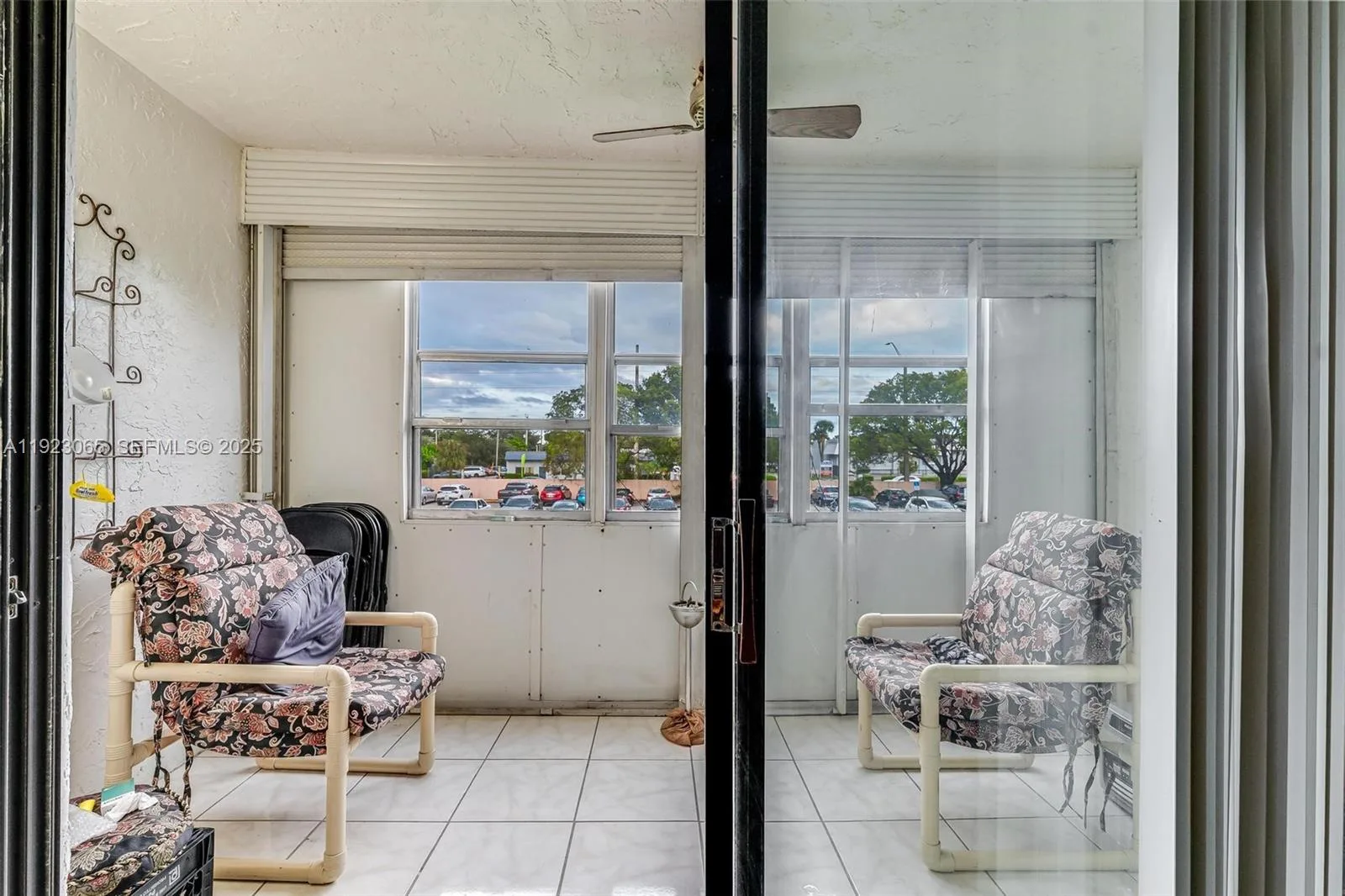 2840 Somerset Dr # 207M, Lauderdale Lakes, FL 33311 photo 12