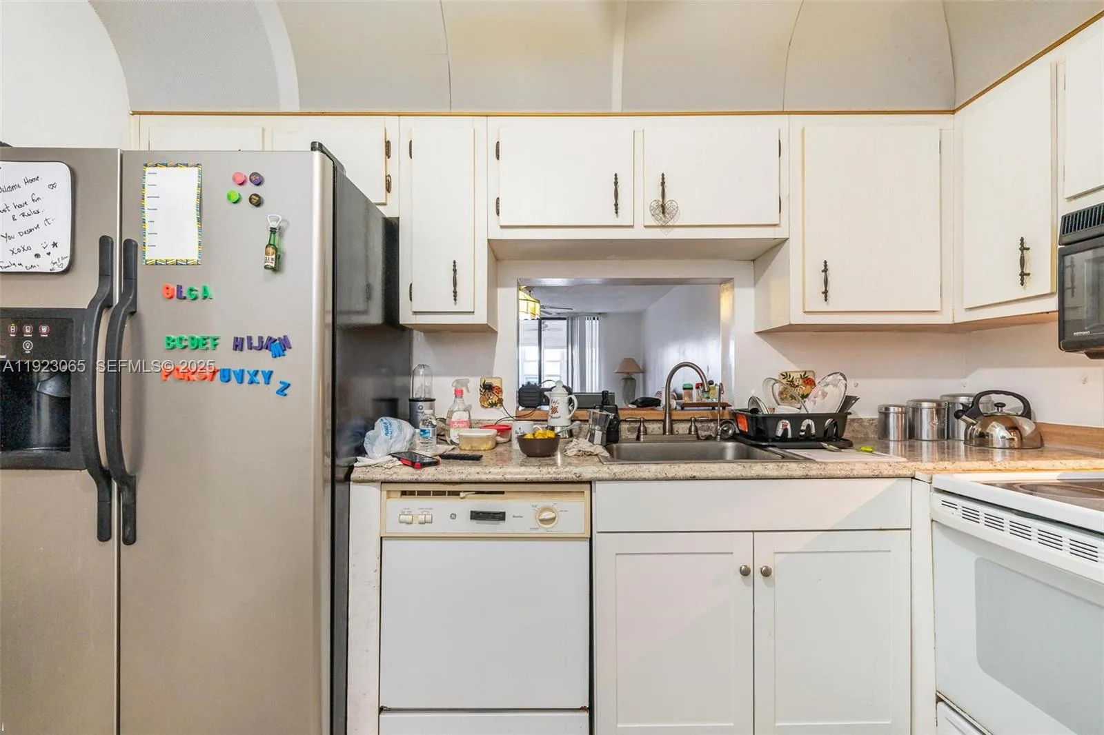 2840 Somerset Dr # 207M, Lauderdale Lakes, FL 33311 photo 6