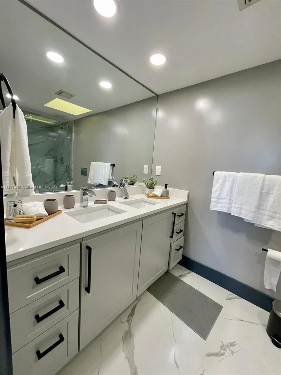 141 Crandon Blvd # 433, Key Biscayne, FL 33149 photo 7