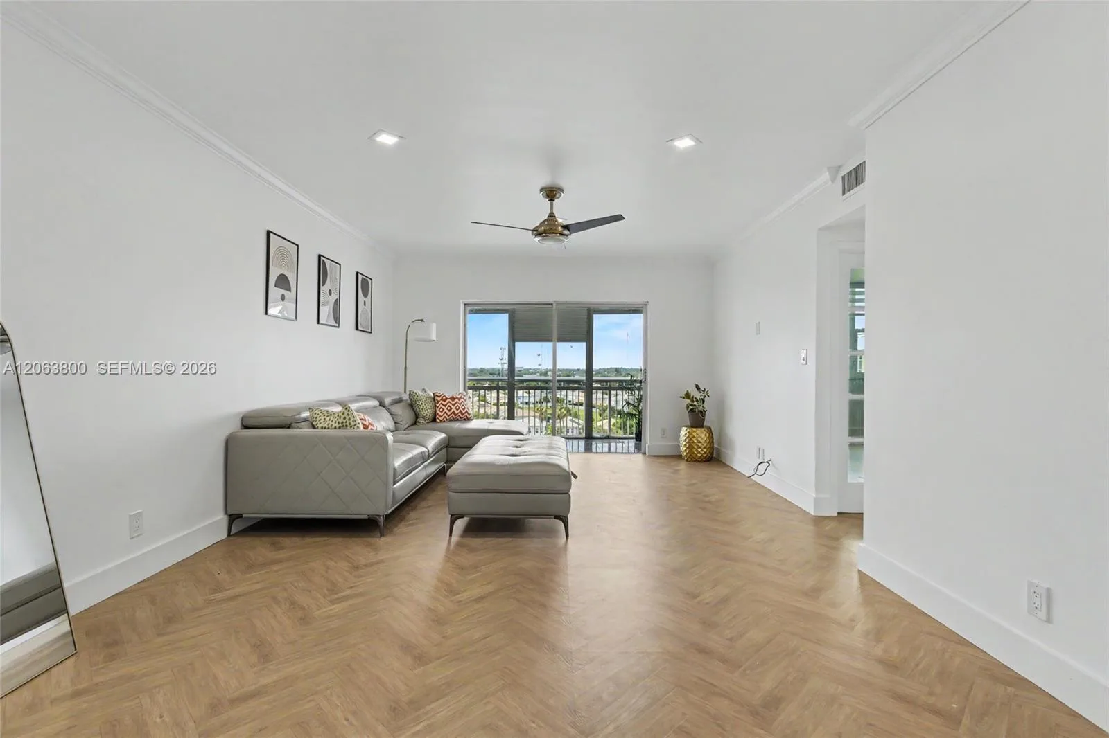 4400 Hillcrest Dr # 1005A, Hollywood, FL 33021 photo 2