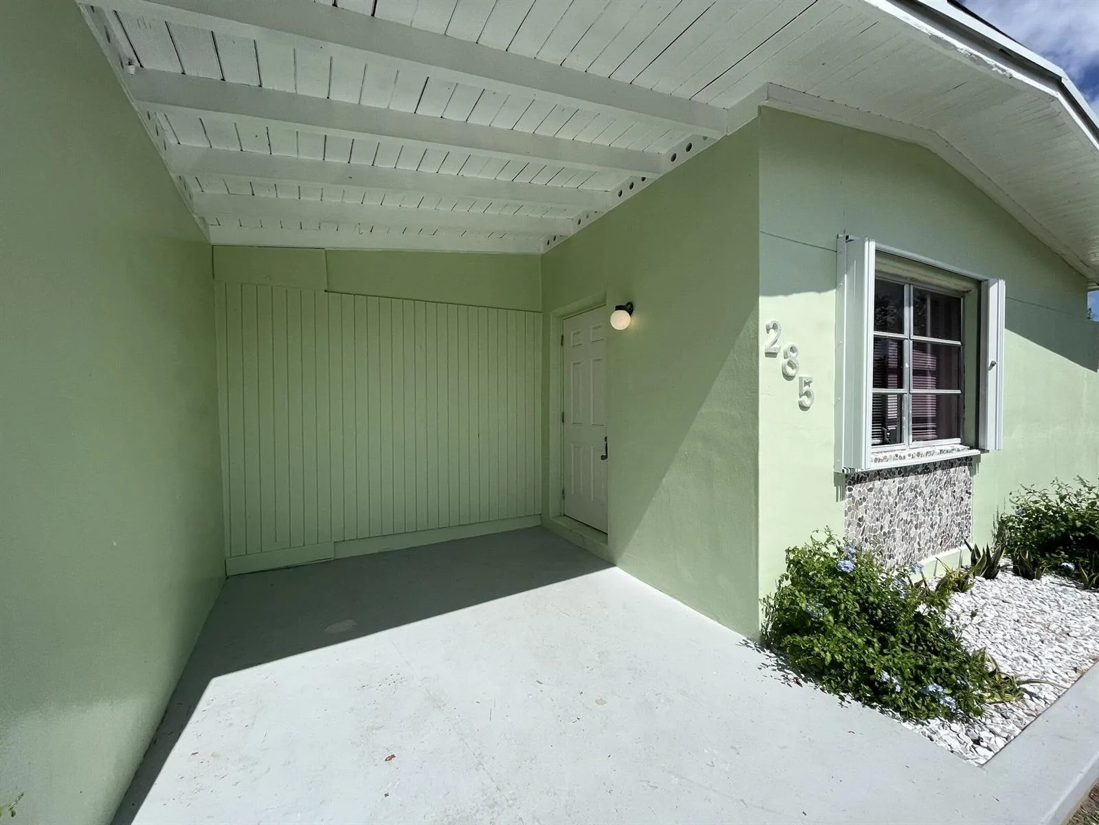 285 SE Abeto Lane, Port St. Lucie, FL 34983 photo 3