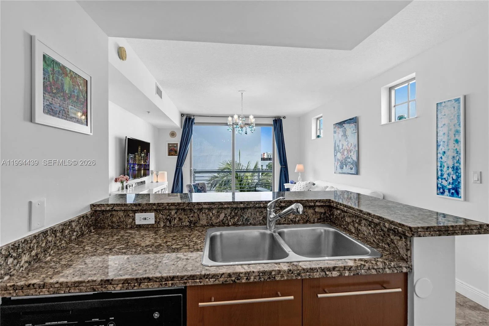 110 Washington Ave # 1712, Miami Beach, FL 33139 photo 6