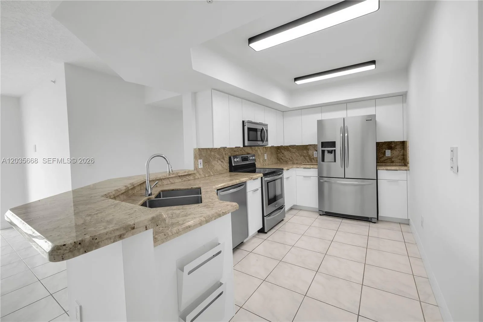 1900 Sunset Harbour Dr # 707, Miami Beach, FL 33139 photo 3