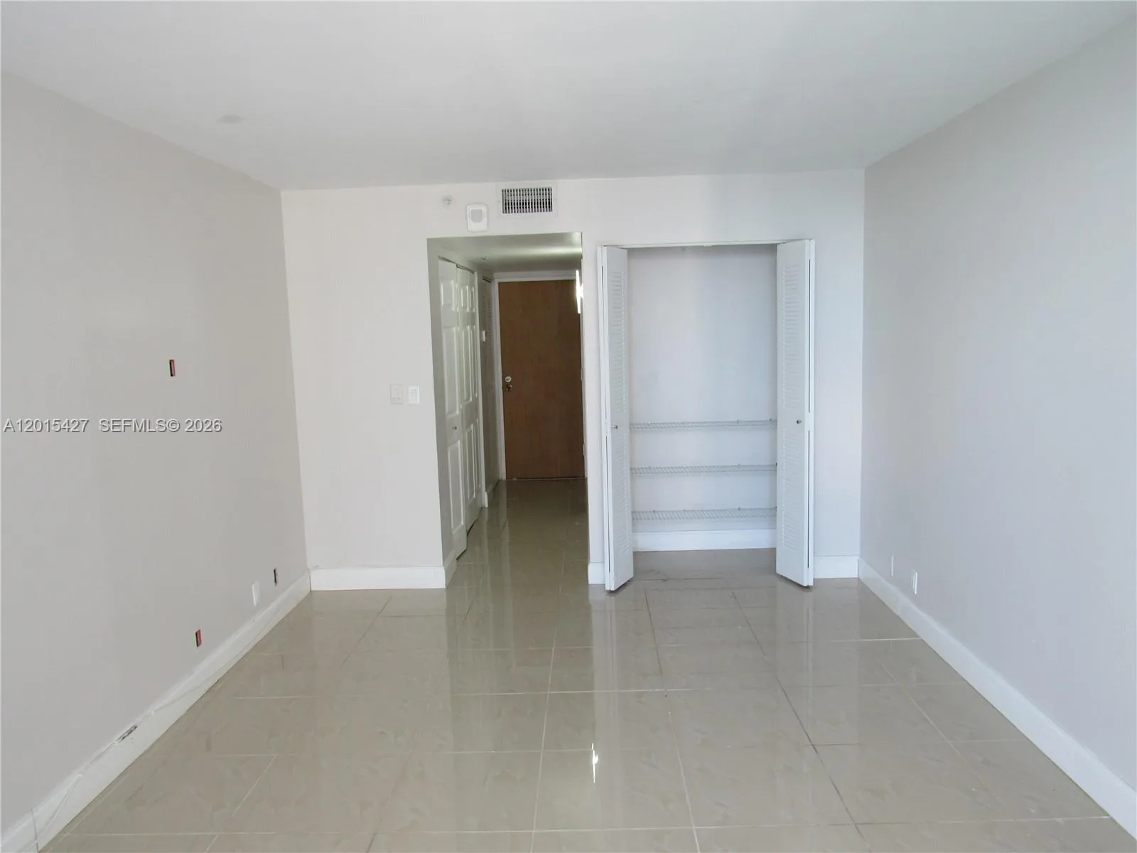 7601 E Treasure Dr # 2210, North Bay Village, FL 33141 photo 5