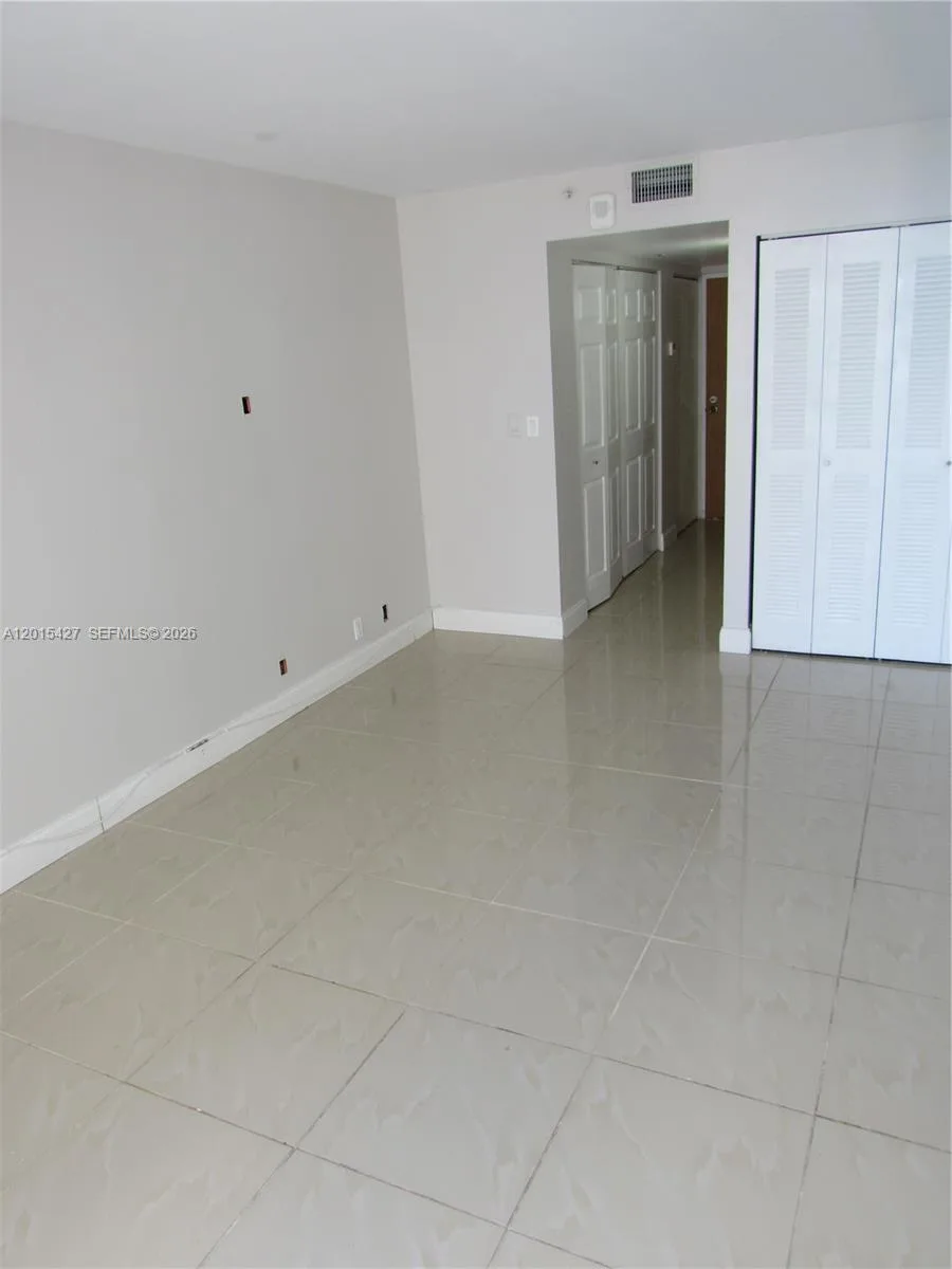 7601 E Treasure Dr # 2210, North Bay Village, FL 33141 photo 6