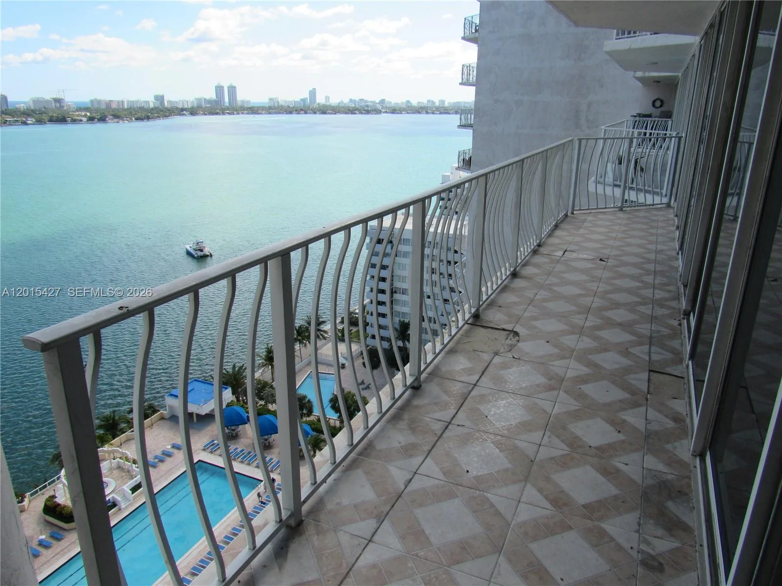 7601 E Treasure Dr # 2210, North Bay Village, FL 33141 photo 8