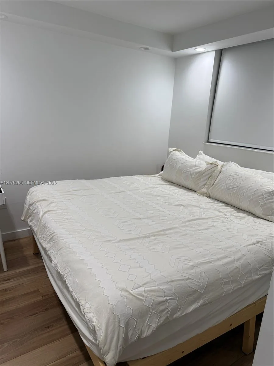 401 Ocean Dr # 325, Miami Beach, FL 33139 photo 5