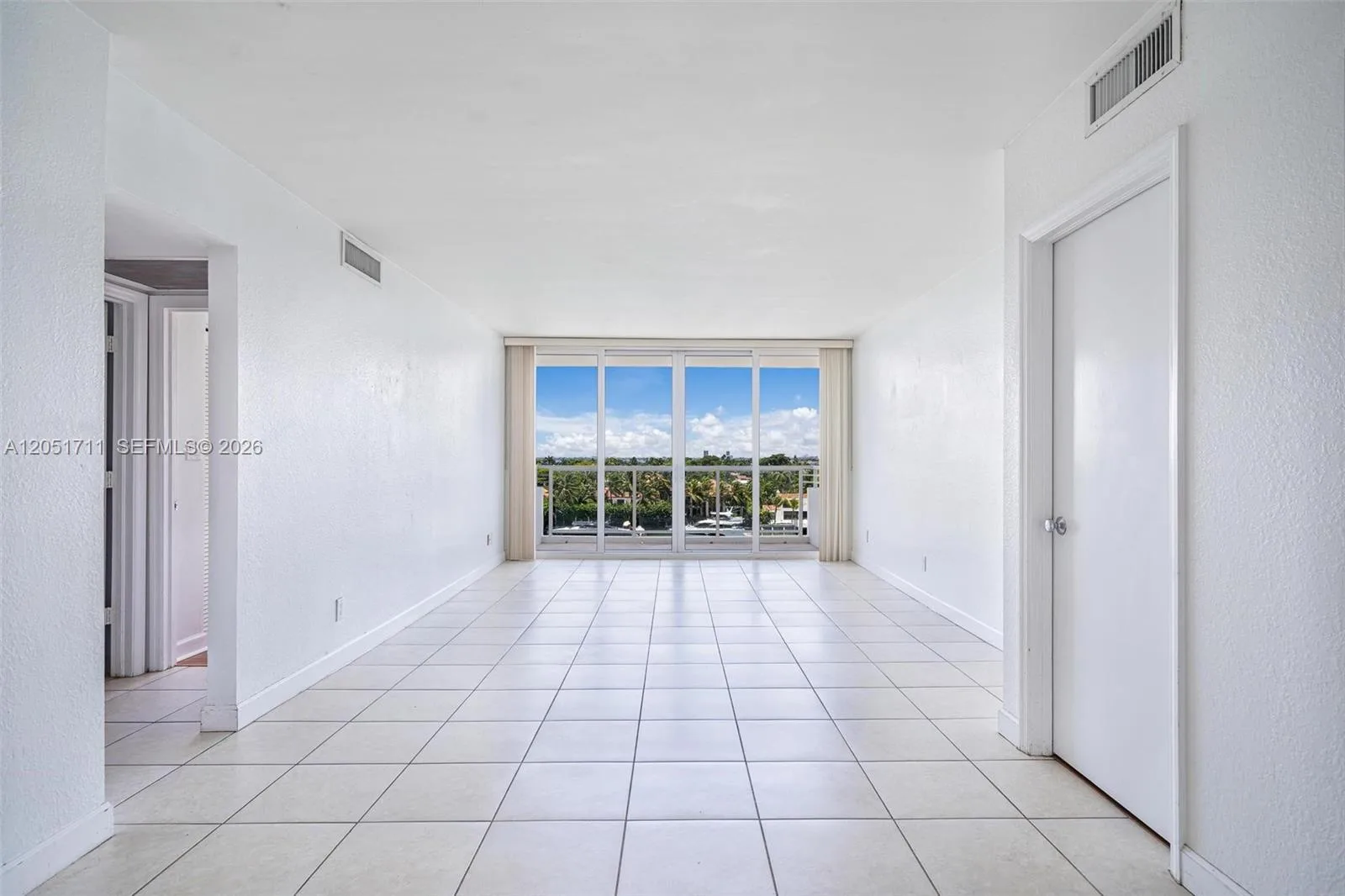 5600 Collins Ave # 7J, Miami Beach, FL 33140 photo 7
