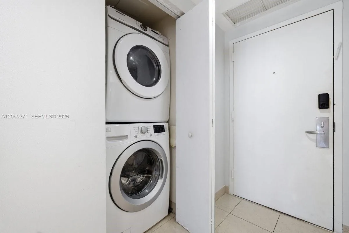 17375 Collins Ave # 1506, Sunny Isles Beach, FL 33160 photo 12