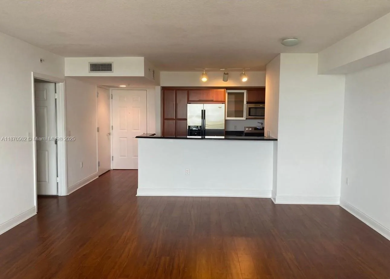3232 SW 22nd Ter # 1406, Miami, FL 33145 photo 2