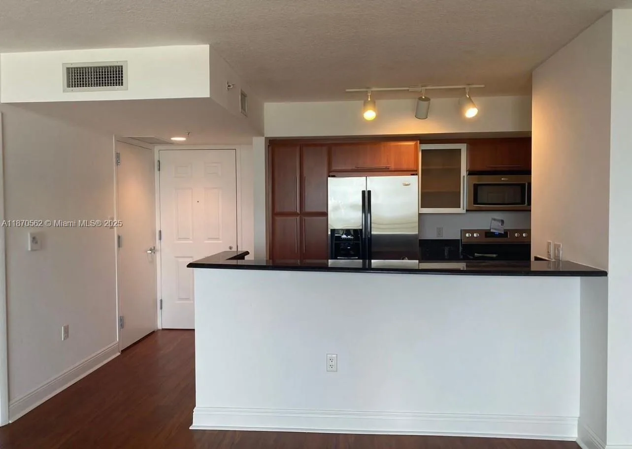 3232 SW 22nd Ter # 1406, Miami, FL 33145 photo 4
