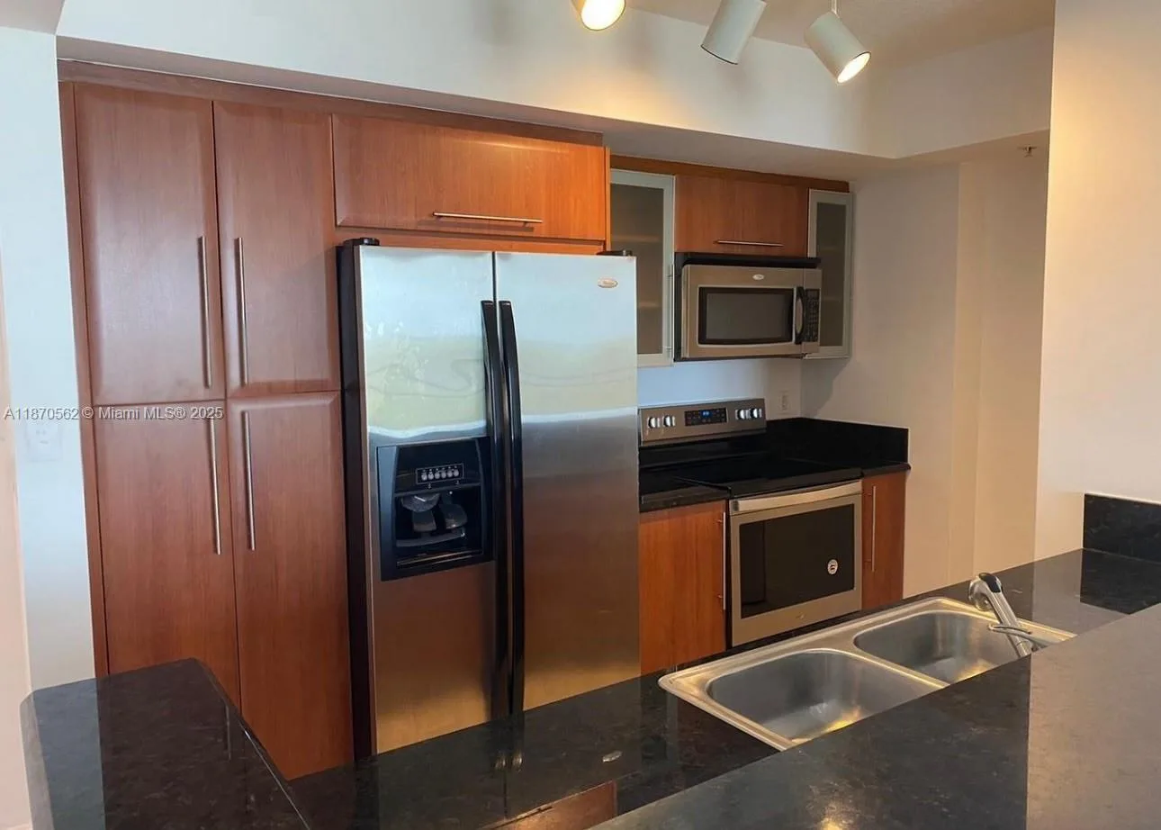 3232 SW 22nd Ter # 1406, Miami, FL 33145 photo 6