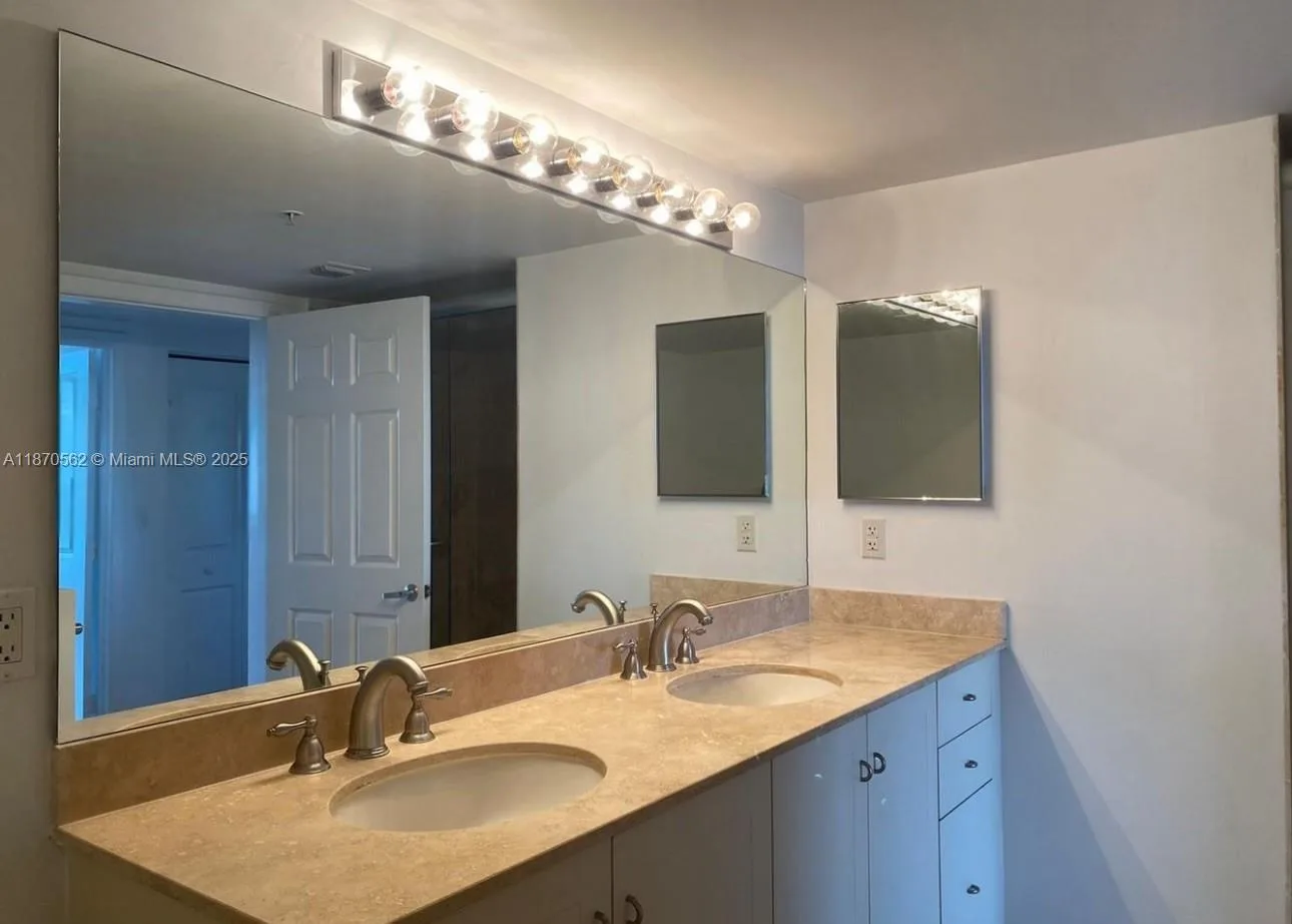 3232 SW 22nd Ter # 1406, Miami, FL 33145 photo 8
