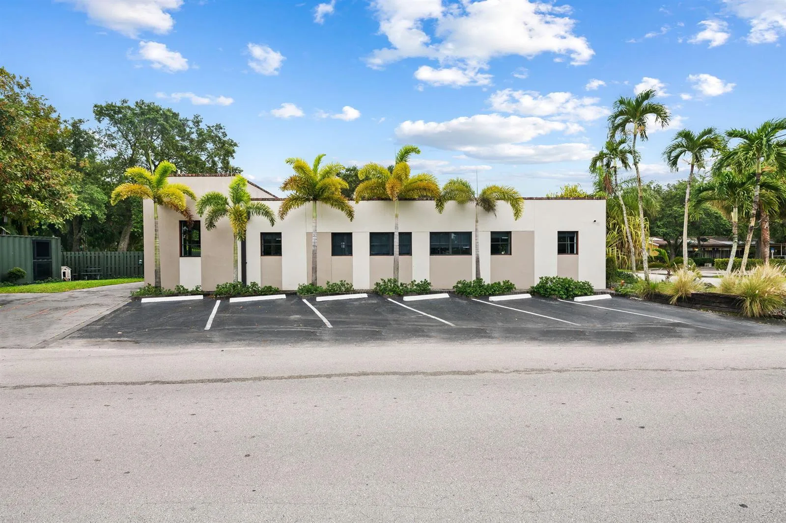 602 SW 12th Avenue, Fort Lauderdale, FL 33312