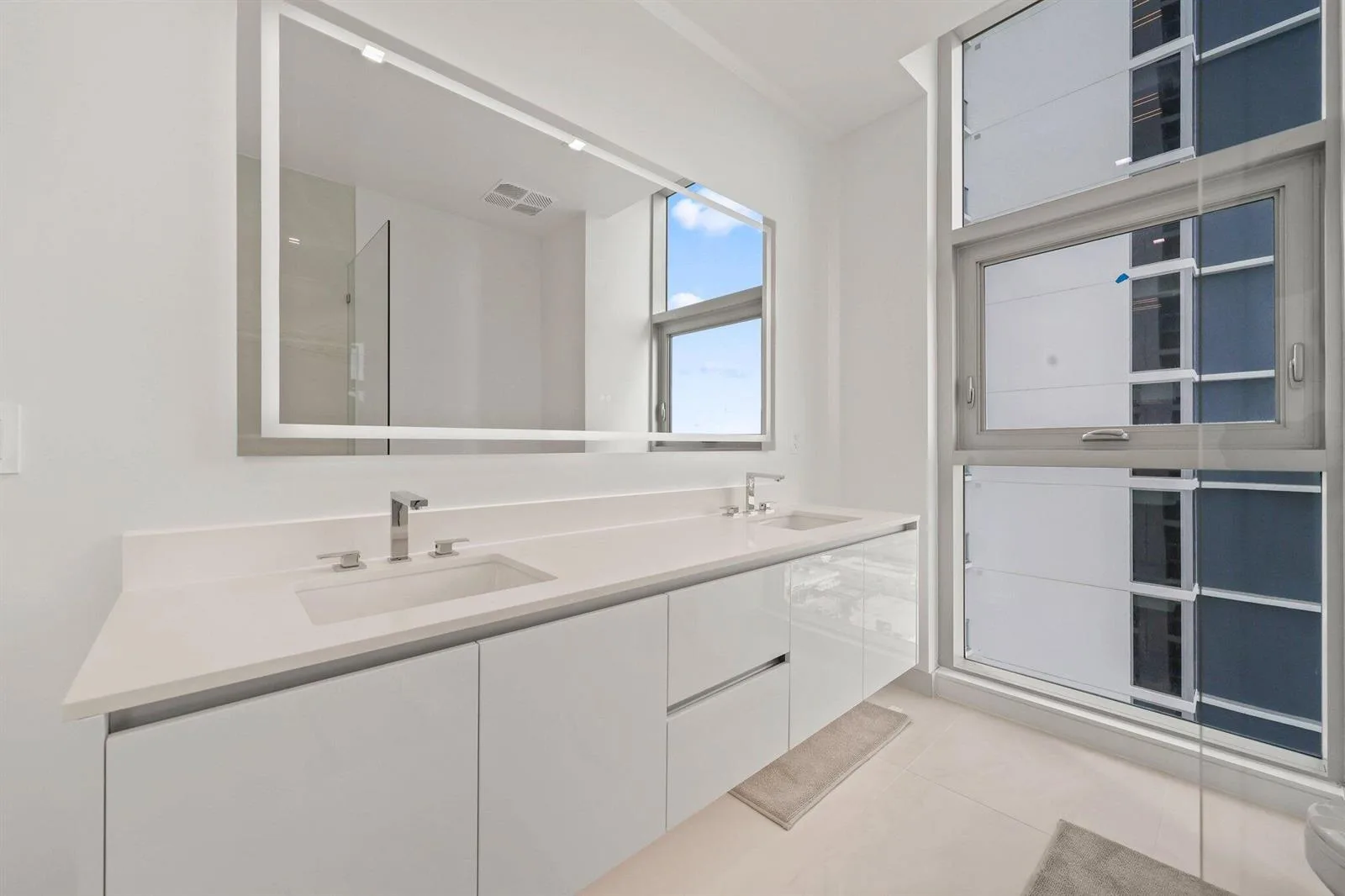 220 Lake Shore Drive # 1125, Lake Park, FL 33403 photo 12