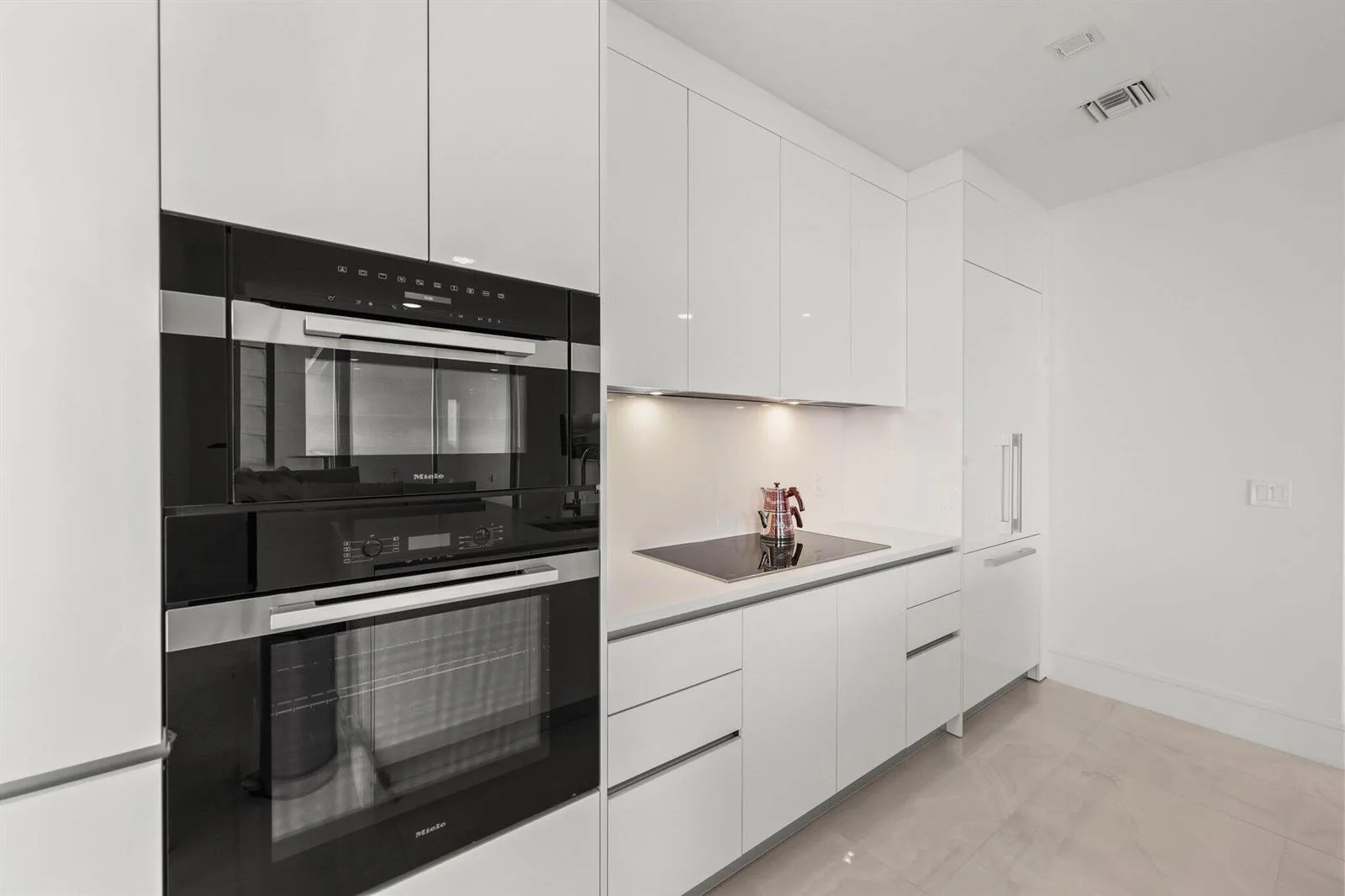 220 Lake Shore Drive # 1125, Lake Park, FL 33403 photo 7