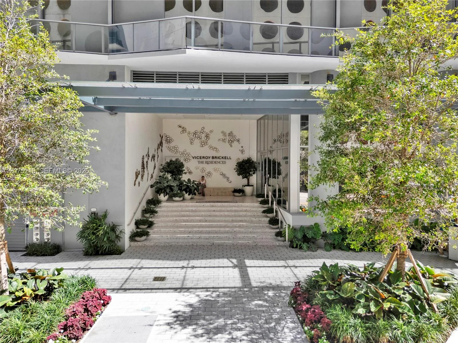 77 SE 5th # 2115, Miami, FL 33131