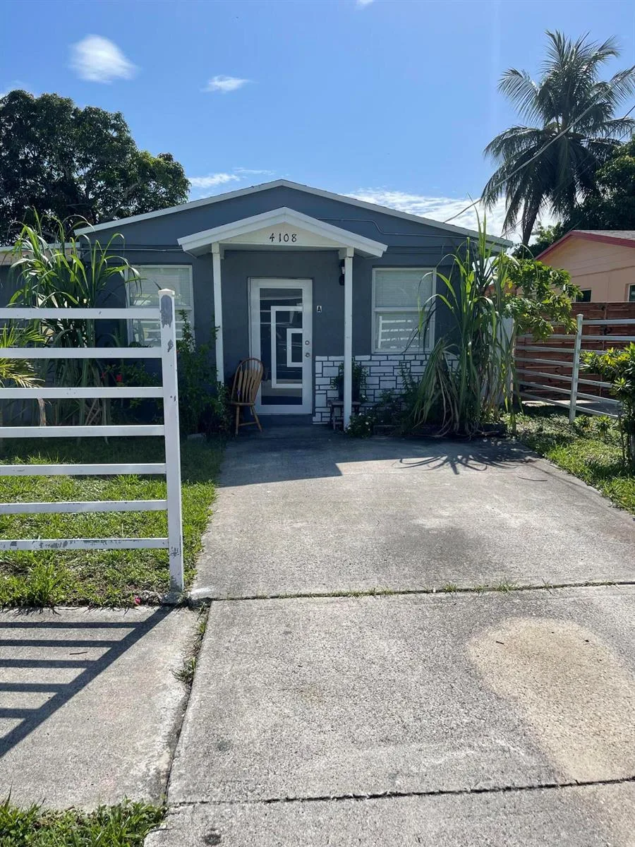 4108 Greenwood Avenue, West Palm Beach, FL 33407 photo 2