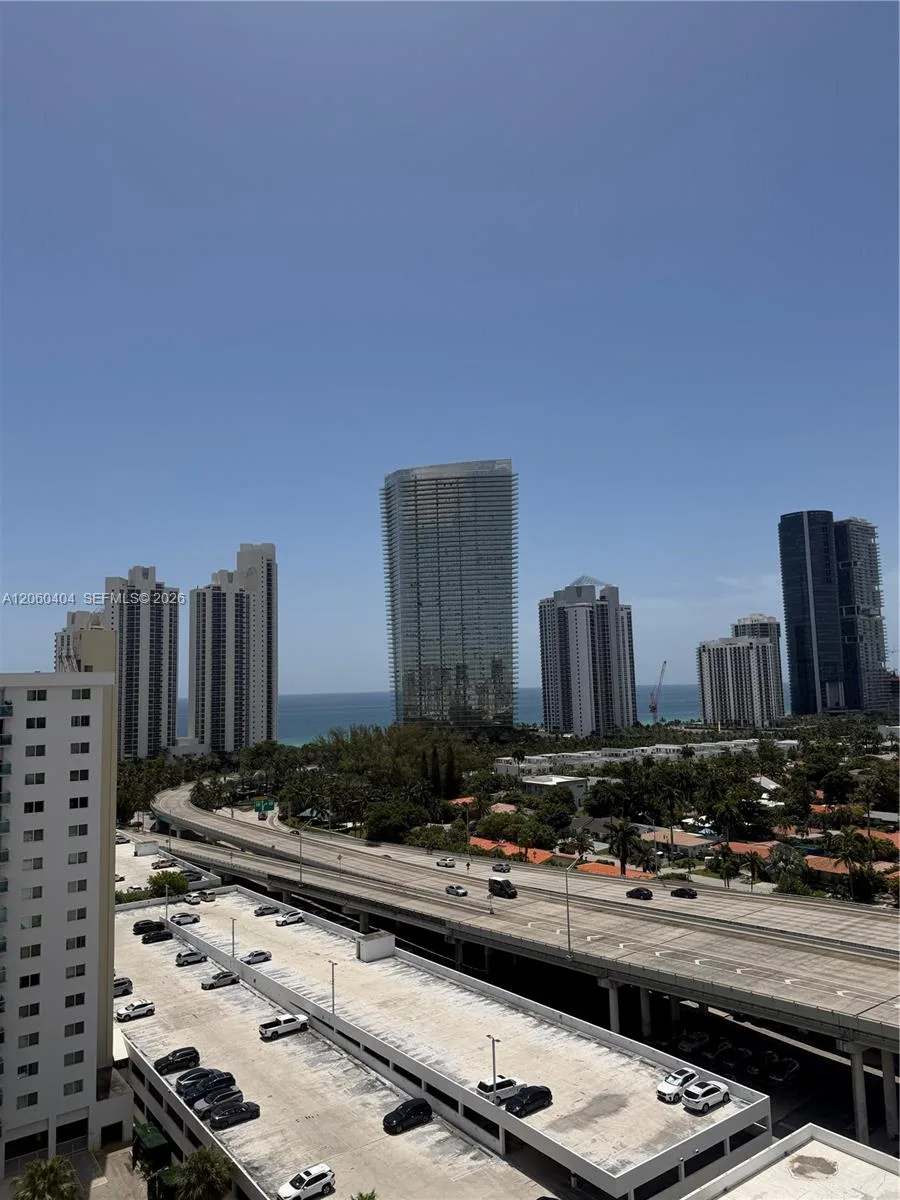 19390 Collins Ave # PH-6, Sunny Isles Beach, FL 33160