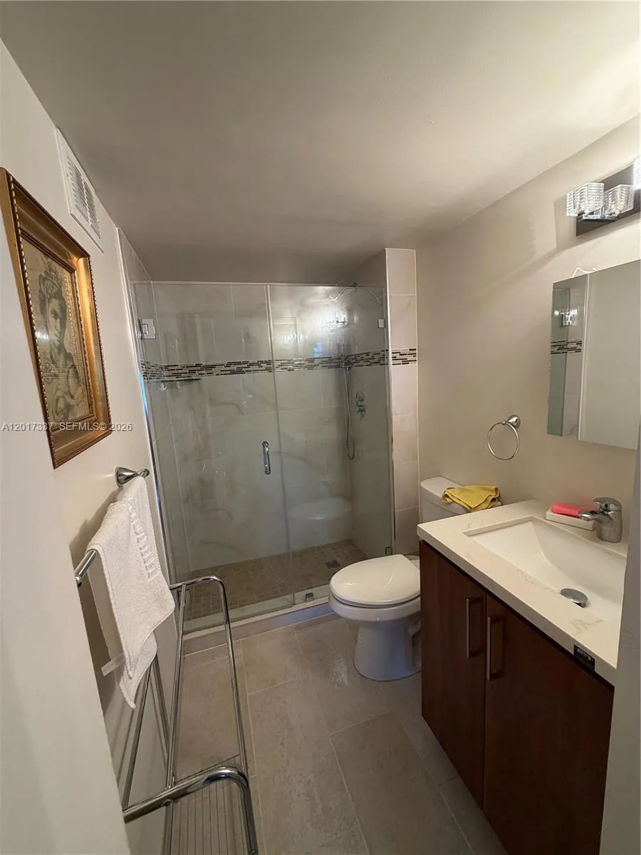 2780 NE 183rd St # 1007, Aventura, FL 33160 photo 5