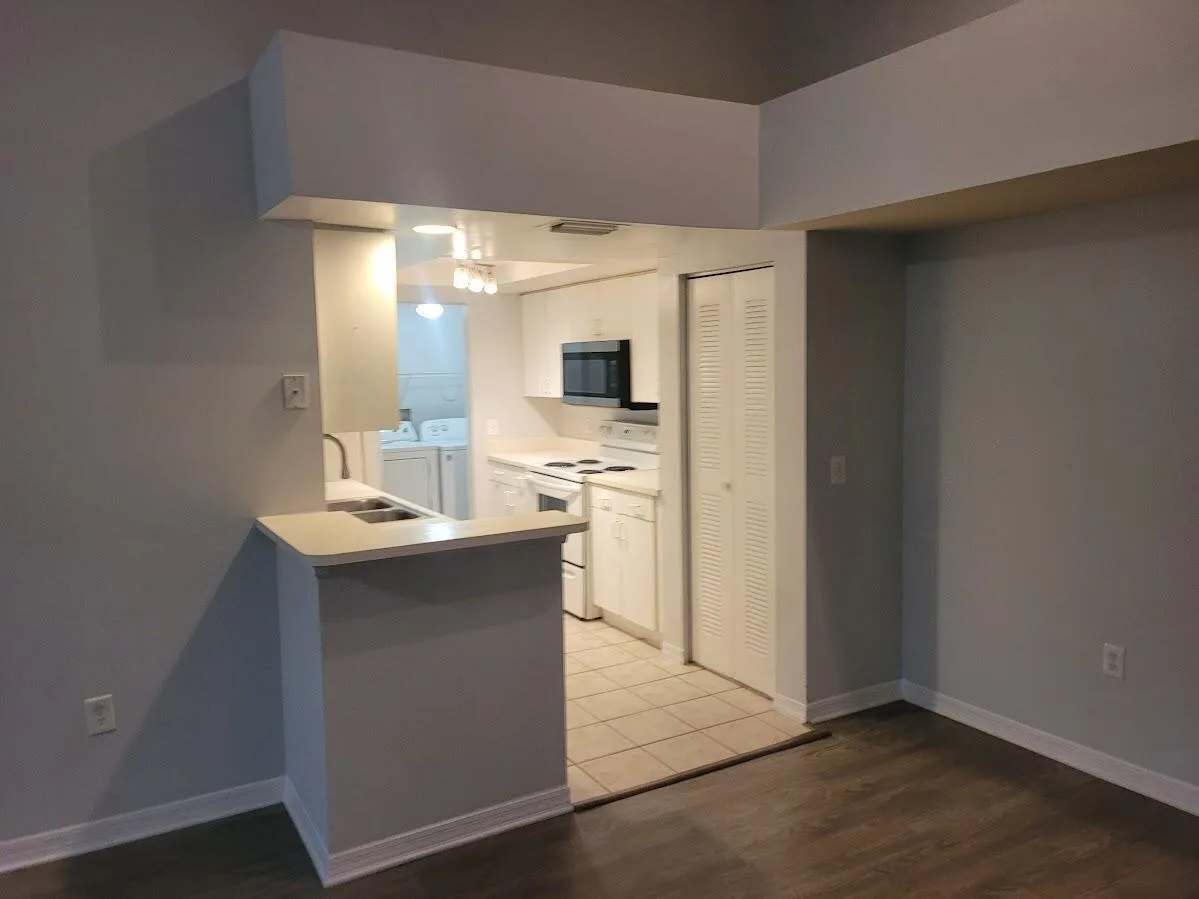 4197 N Haverhill Road # 212, West Palm Beach, FL 33417 photo 7