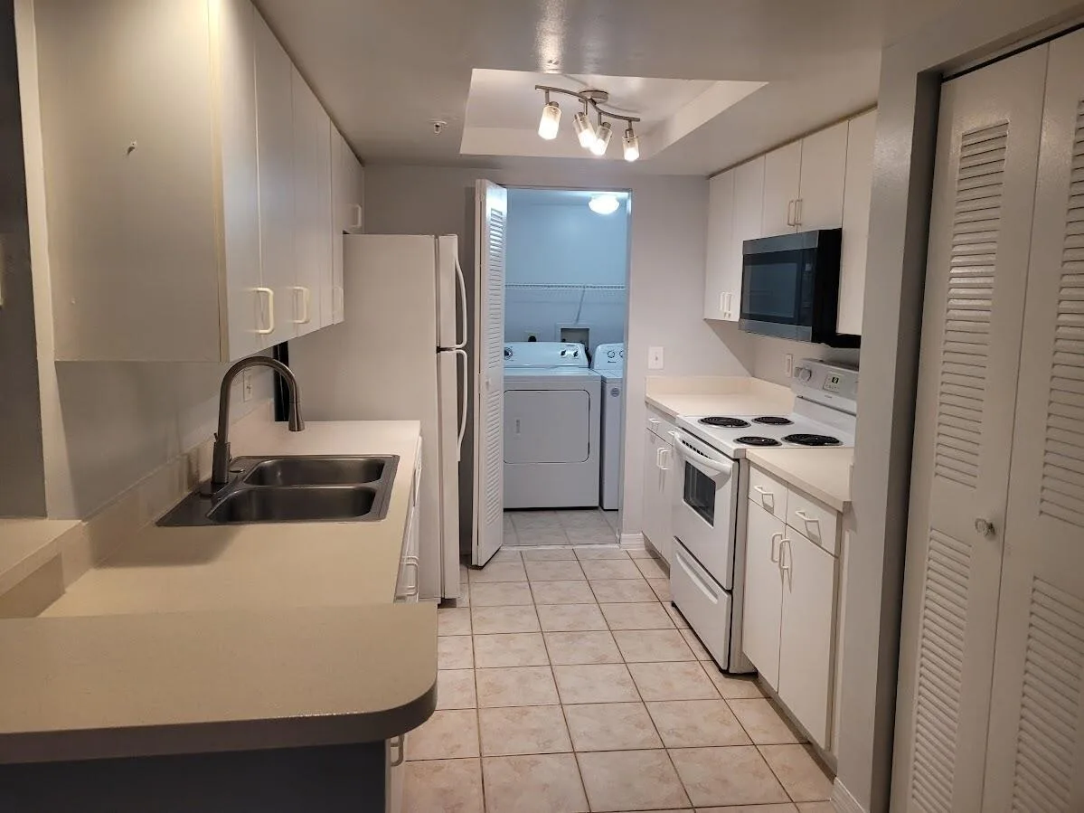 4197 N Haverhill Road # 212, West Palm Beach, FL 33417 photo 8