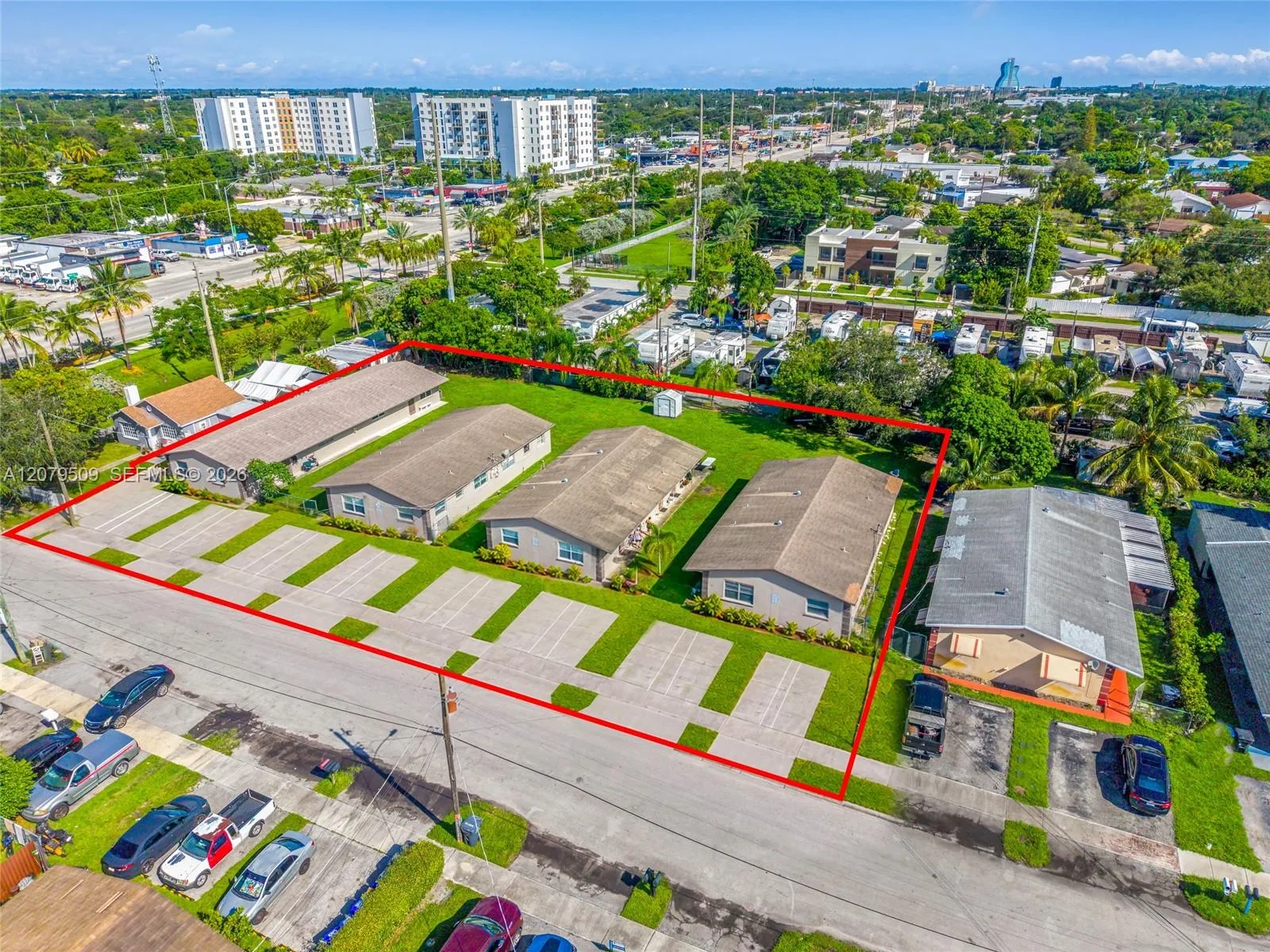 5921 Pierce St # 1-8, Hollywood, FL 33021
