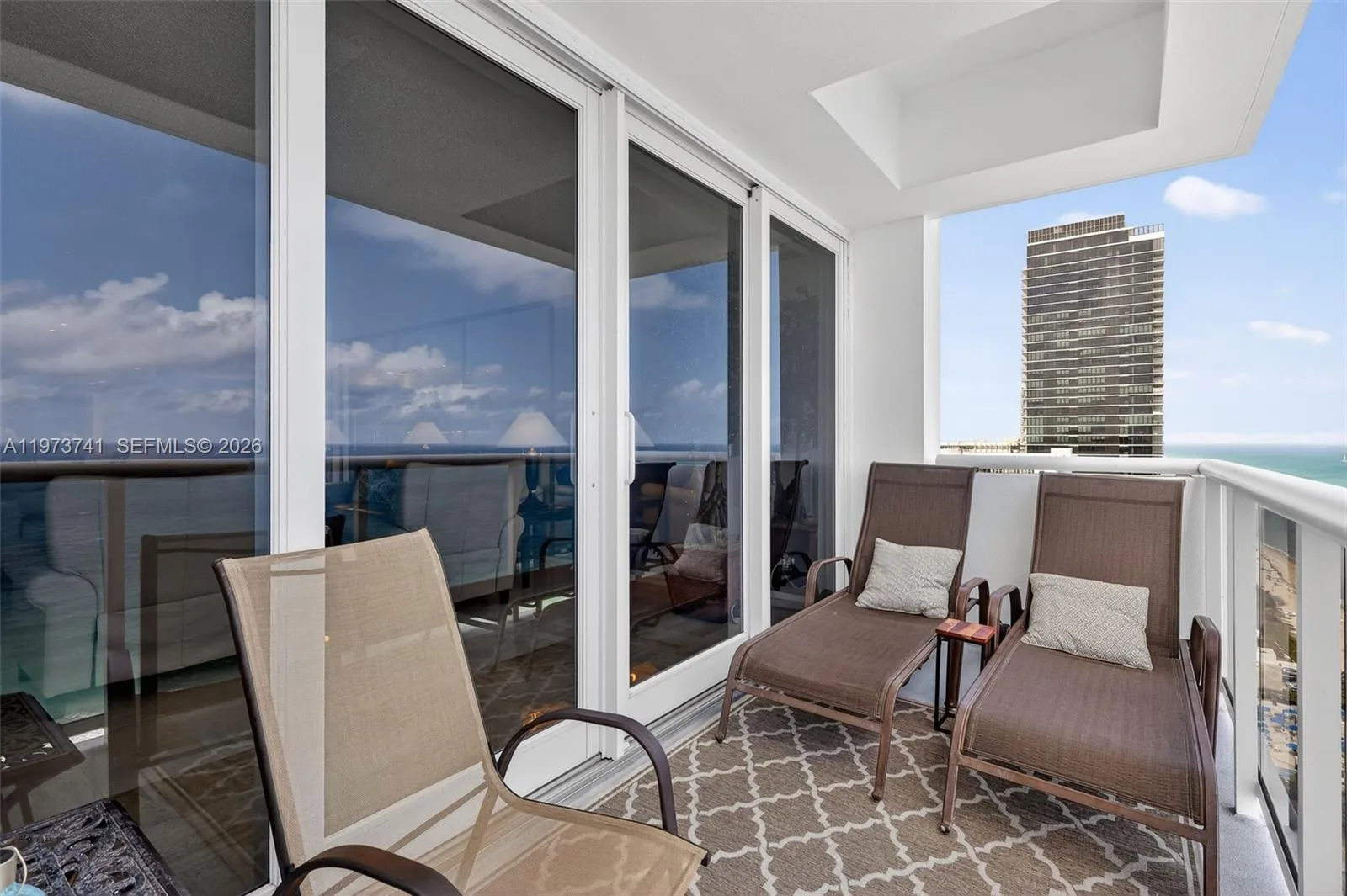 3140 S Ocean Dr # PH4, Hallandale Beach, FL 33009 photo 9