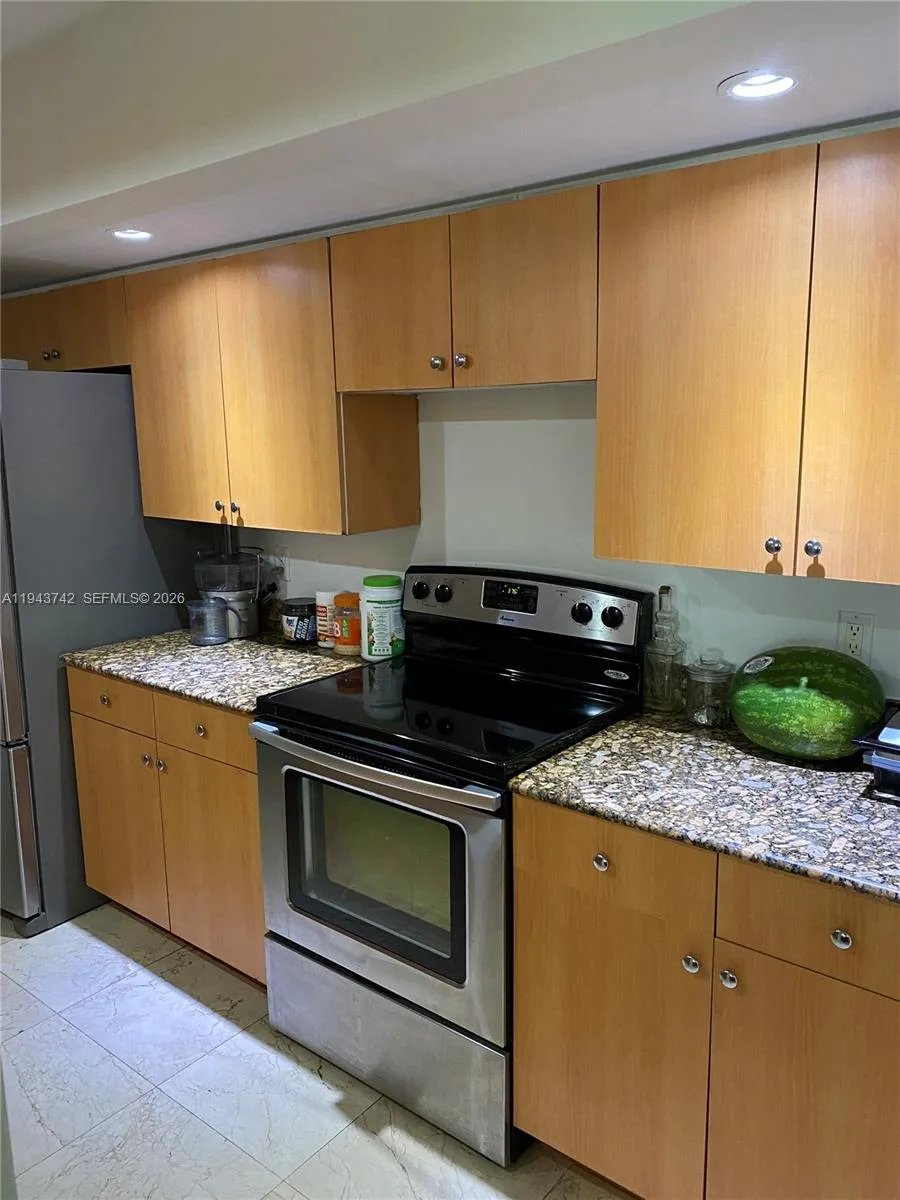 6917 Collins Ave # 426, Miami Beach, FL 33141 photo 3