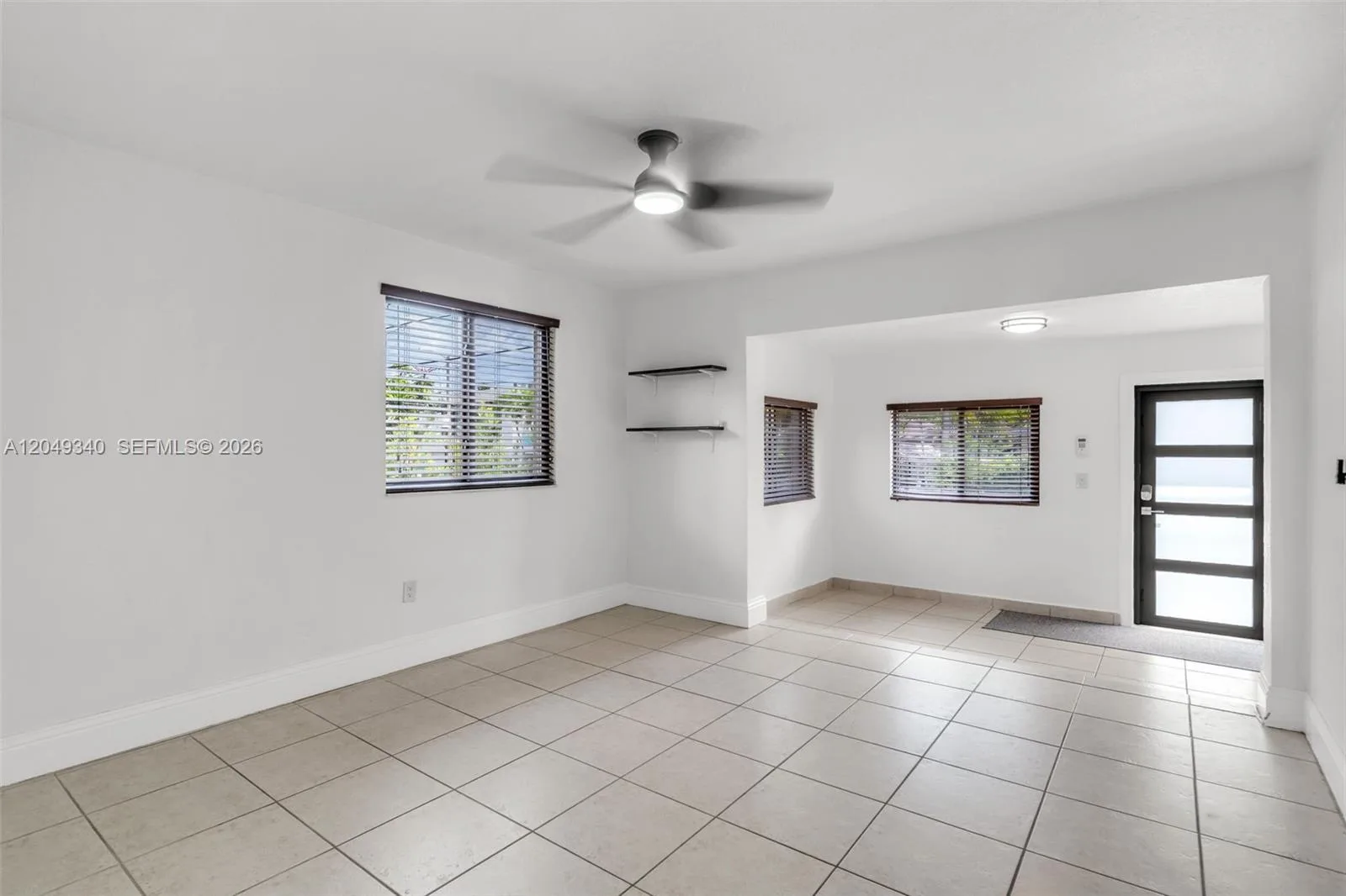 944 SW 10th Avenue, Miami, FL 33130 photo 2