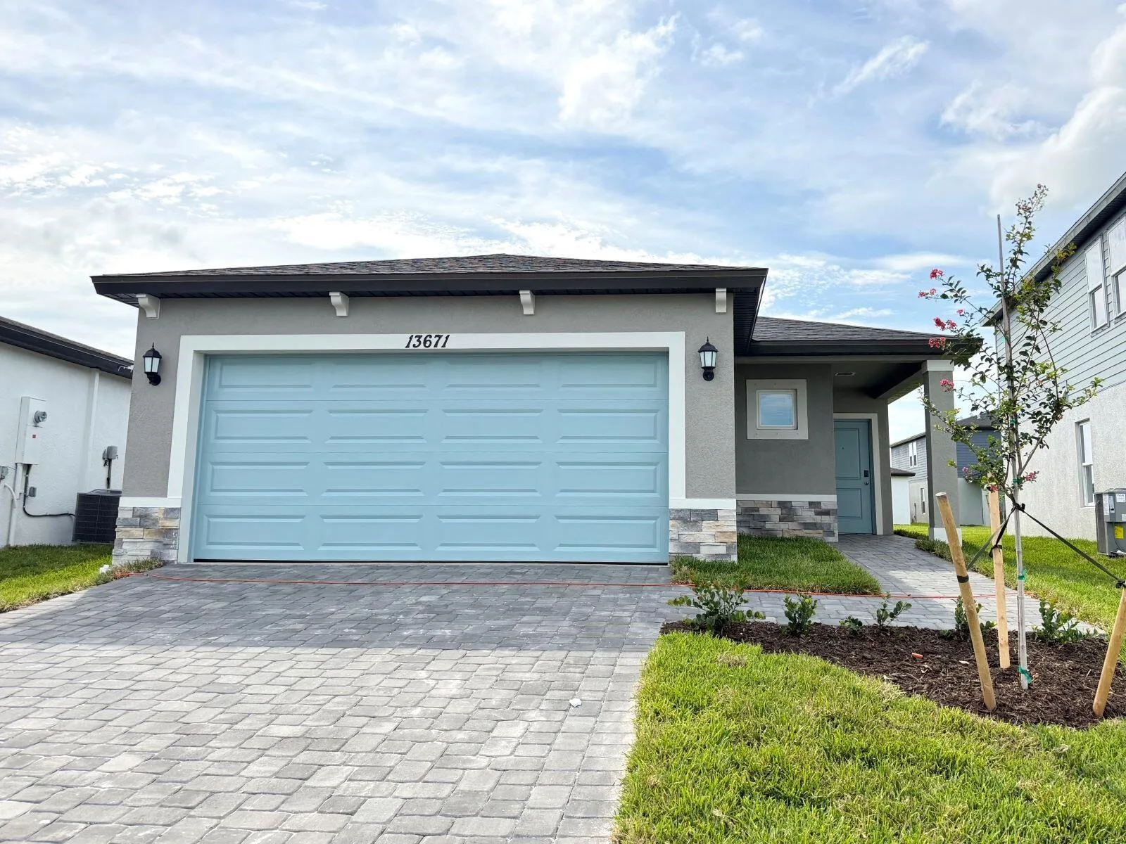 13671 SW Vine Drive, FL 34956