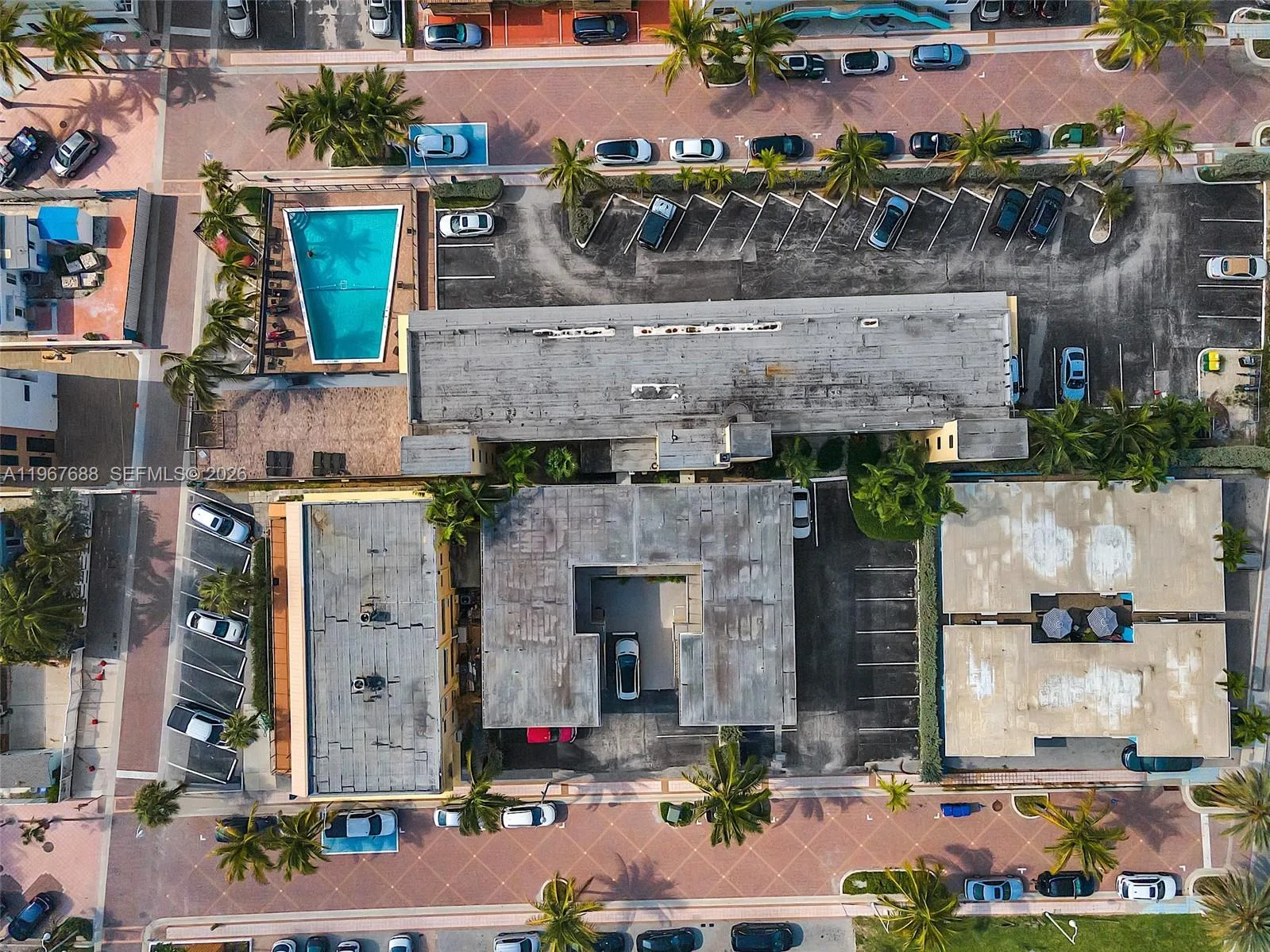 322 Harding St # B202, Hollywood, FL 33019 photo 13