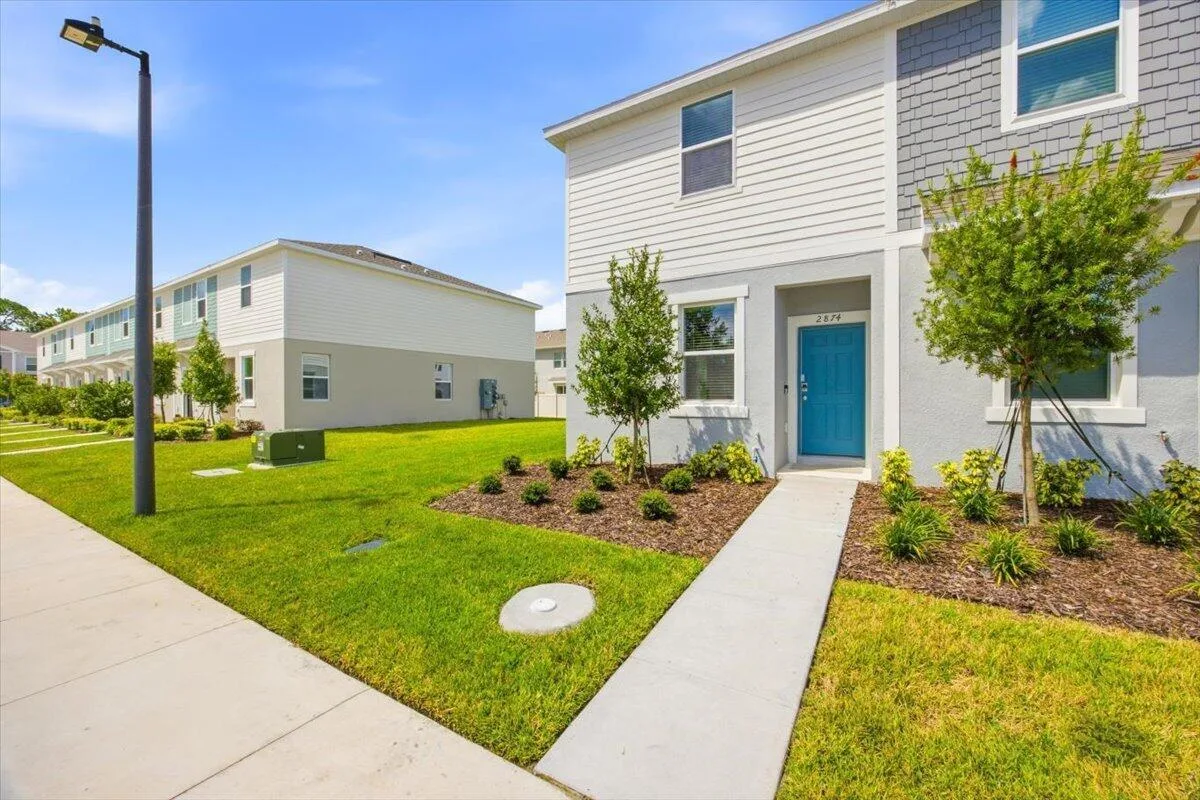 2874 Skyline Loop, Kissimmee, FL 34758