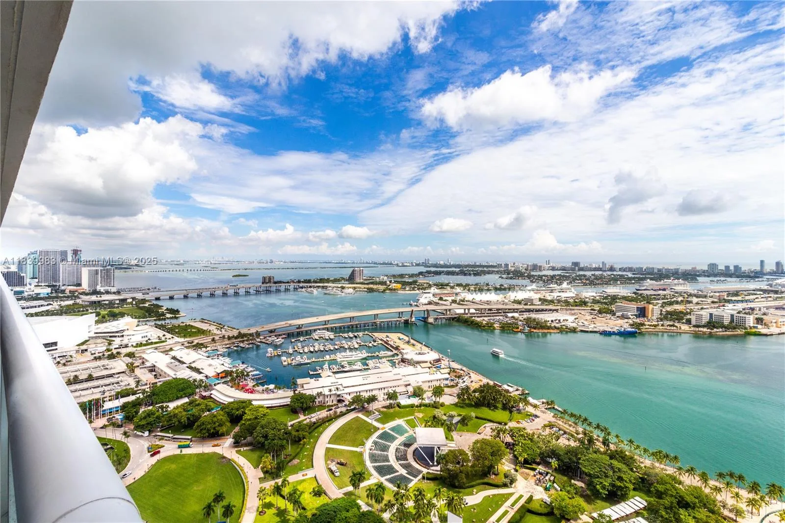 50 Biscayne Blvd # 4506, Miami, FL 33132